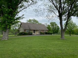 1043 S Sunset Ln, Raymore, MO 64083