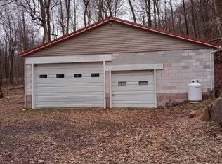 925 Valley Rd, Bedford, PA 15522