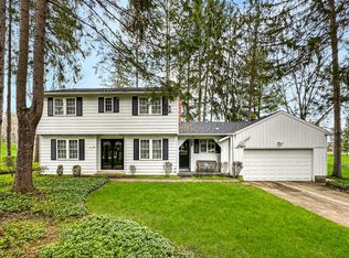 222 Fairway Dr, Edinboro, PA 16412
