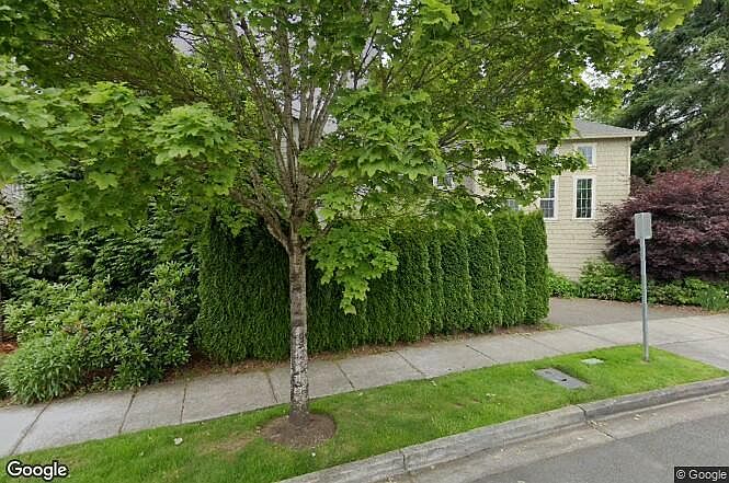 1st image of 18201 NE 110th St