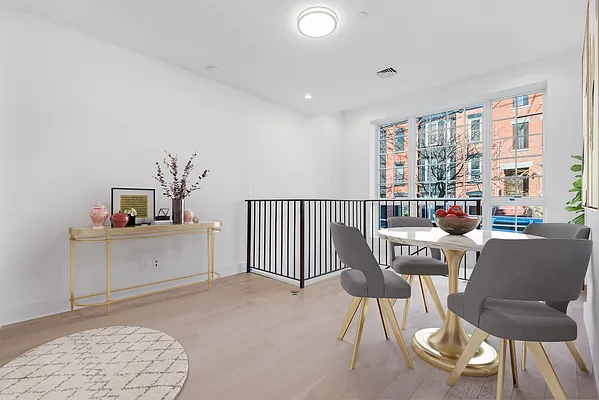 Sold by Modern Spaces | media 1