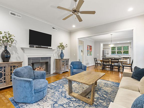 2nd image of 575 Grayson Pl