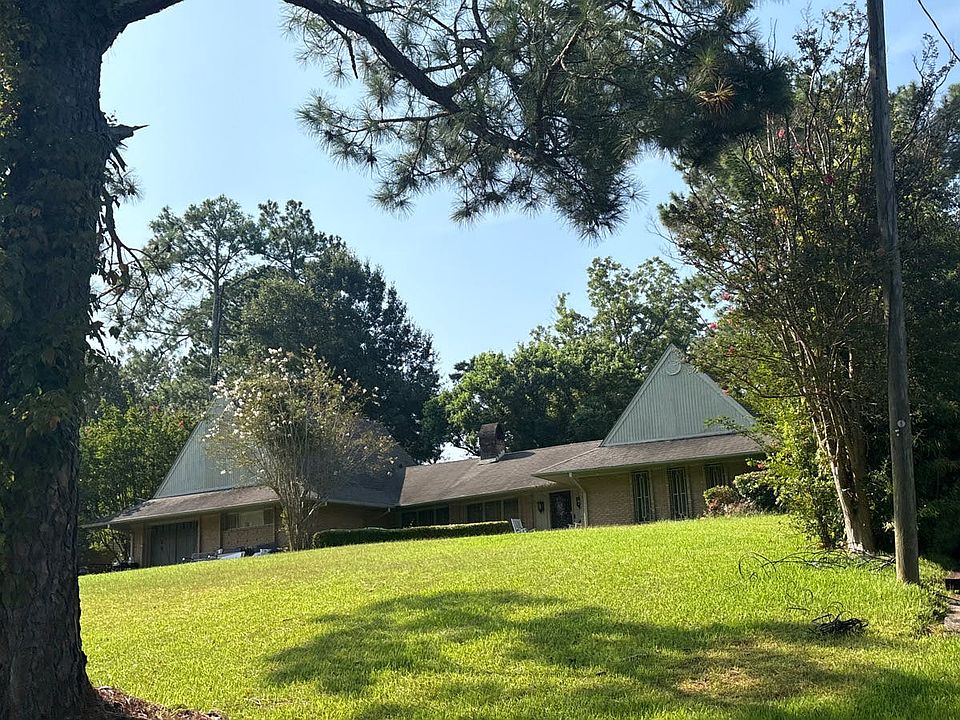 1st image of 708 Dunton Rd