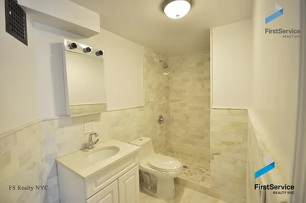 Rented by FirstService Realty (legacy) | media 25