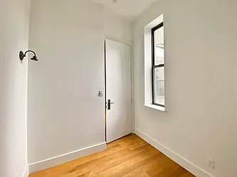 Rented by MADEHOME