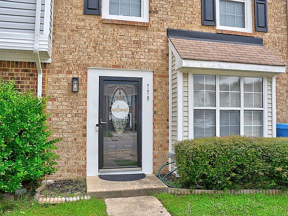 2nd image of 770 Spence Cir