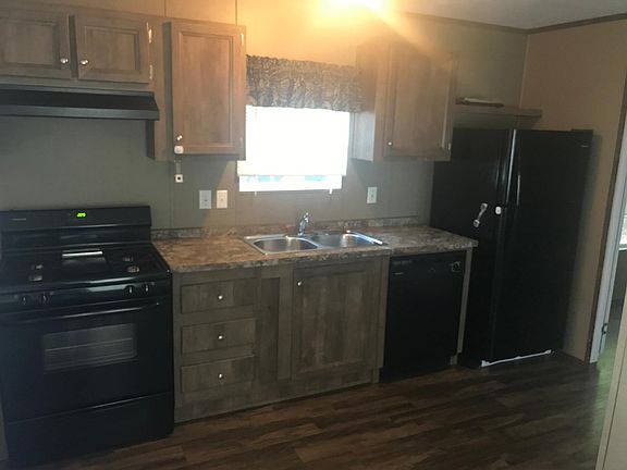 2nd image of 2865 Willow Glen Trl