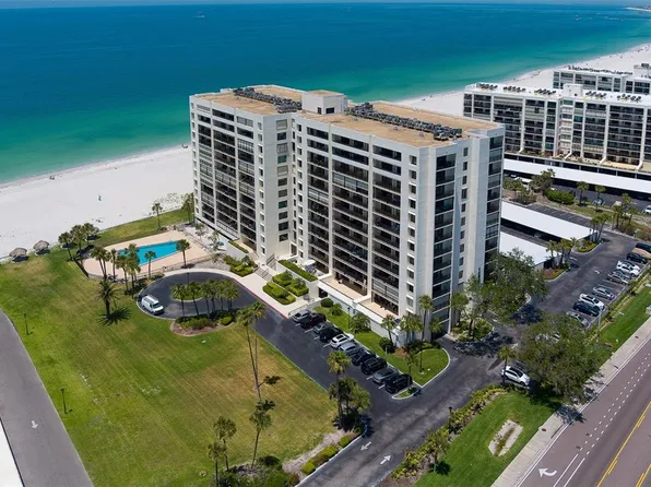 1460 Gulf Blvd APT 305, Clearwater, FL 33767
