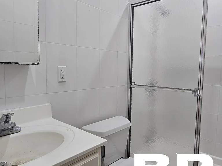 1111 Sheepshead Bay Rd #1R — Photo 3