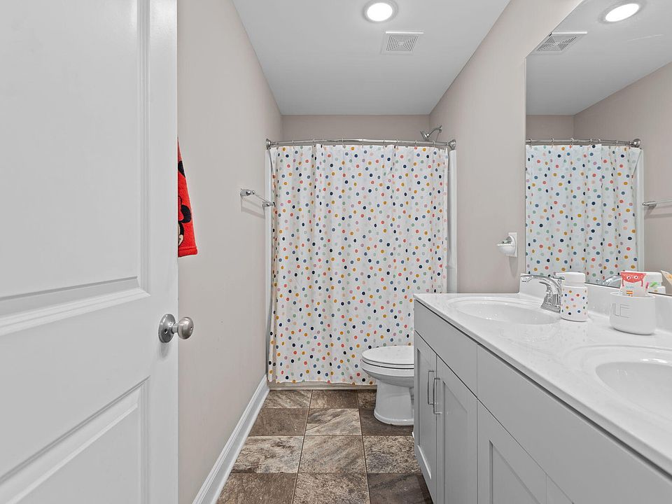 1st image of 175 Anstridge Ln