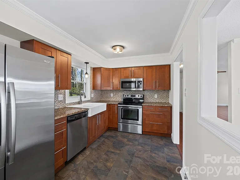 16149 Horoa Ct — Photo 12