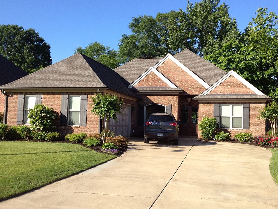 734 Nottingham Drive