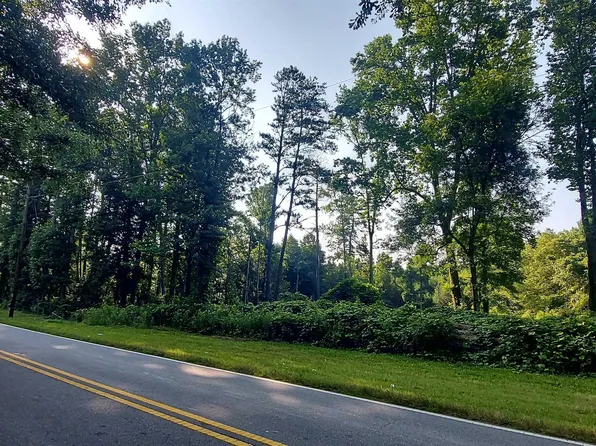 6542 Walker Rd, Riverdale, GA 30296
