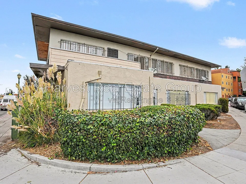 8400 Macarthur Blvd #2