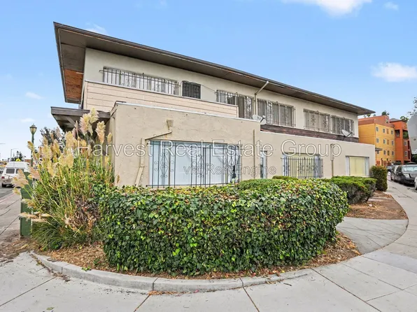 8400 Macarthur Blvd #2, Oakland, CA 94605