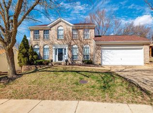 105 Rhinegarten Dr, Florissant, MO 63031