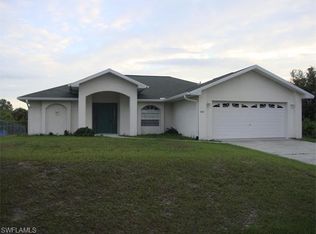 3005 7th St W, Lehigh Acres, FL 33971