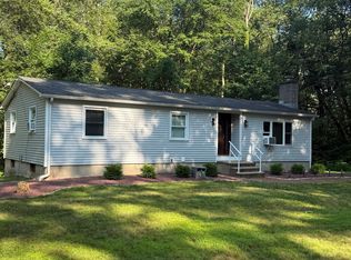 12 Hunters Path, Clinton, CT 06413