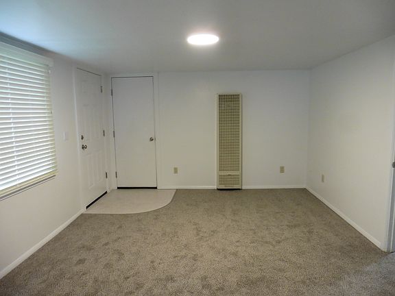 2nd image of 2371 McKinleyville Ave #A