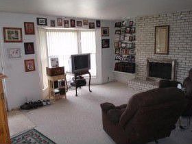 3rd image of 4644 W Richfield Ave