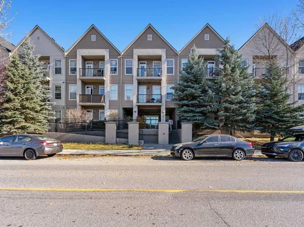 15304 W Bannister Rd SE #313, Calgary, AB T2X 0M8