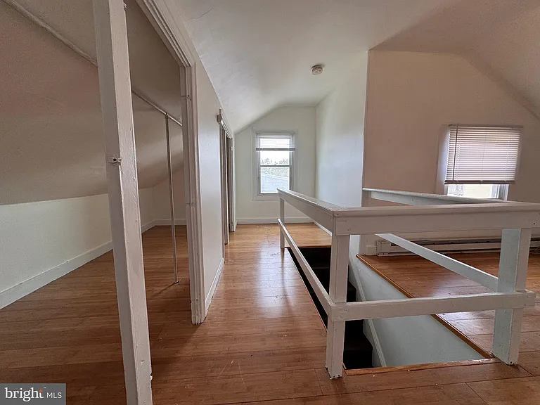 4738 Melvale St — Photo 15