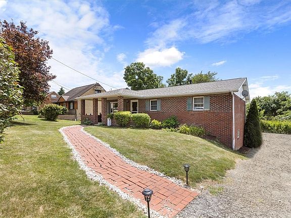 2nd image of 1970 Thomas Dr