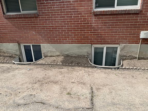 2nd image of 2145 S Nowell Cir