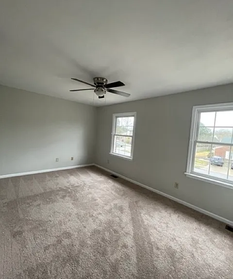 906 Wickford Dr — Photo 11