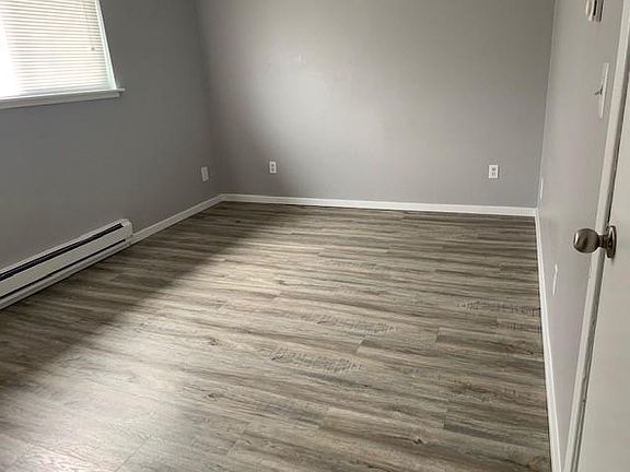 5th image of 2455 F St SE APT 98