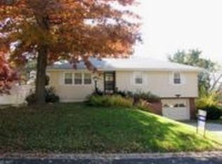 5308 Basil Dr, Saint Joseph, MO 64506