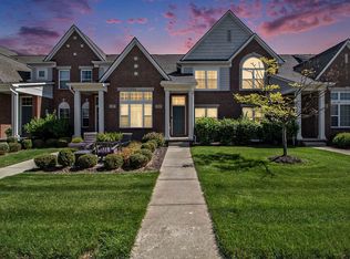 1215 Orchid Cir, Canton, MI 48187