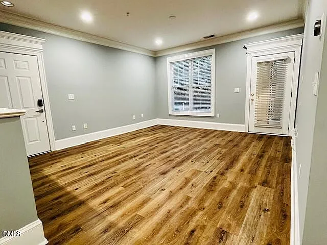 1310 Durlain Dr — Photo 7