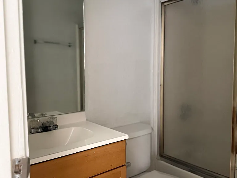 1107 Circle M Dr #B — Photo 8