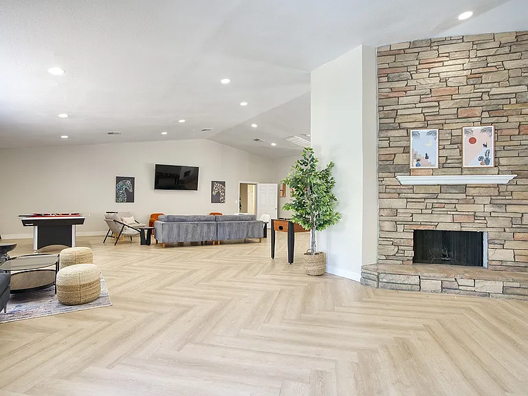 Granite Bay — Photo 35