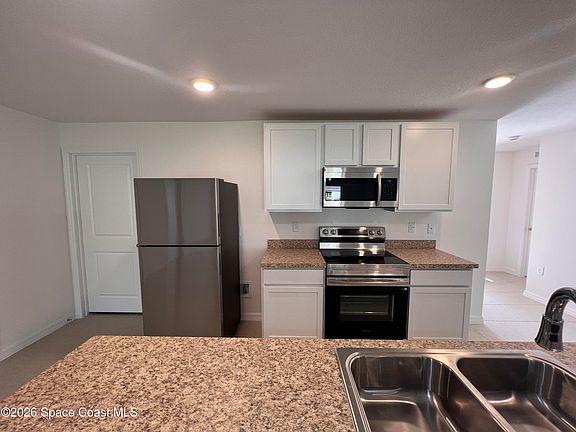 4th image of 340 Wendover Rd SW