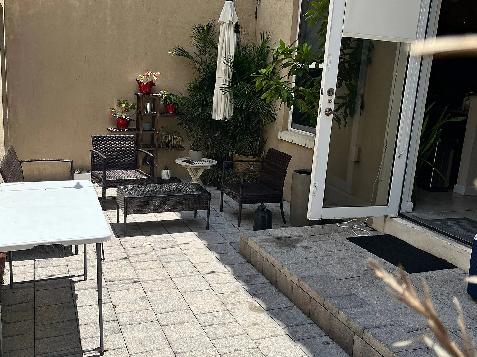 4 bed, 2312 sqft, $3,350 — Photo 4