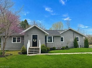 310 N Bissell Rd, Aurora, OH 44202