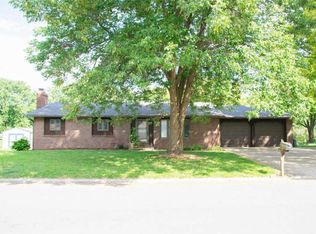 924 Wheatridge Dr, Troy, IL 62294