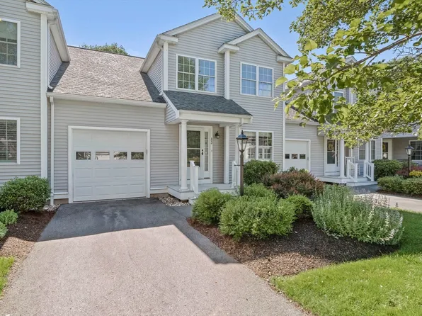877 Auburnville Way APT A3, Whitman, MA 02382