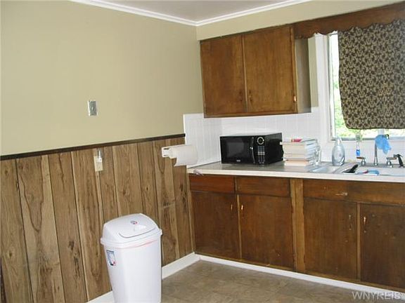 5th image of 209 Crandon Blvd