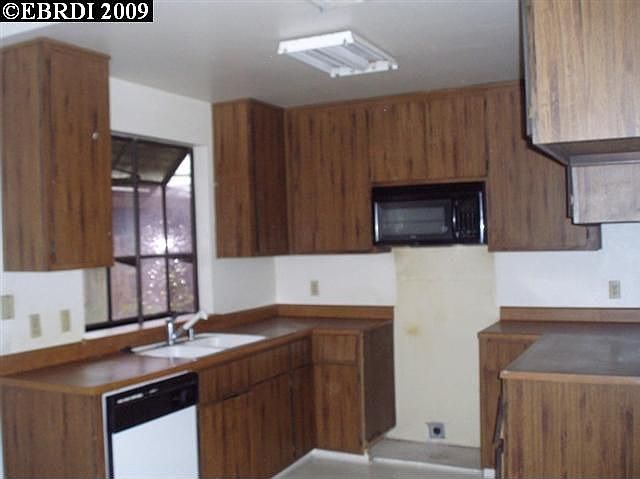 2nd image of 9836 Heartwood Way