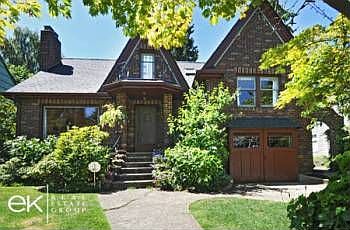 3rd image of 6823 32nd Ave NE