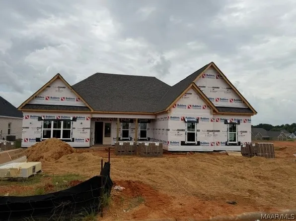 105 Saratoga Ln, Prattville, AL 36066