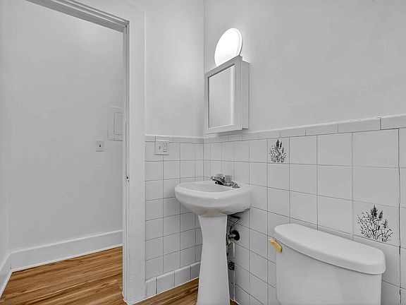 5th image of 67 Glen Royal Pkwy #8-A