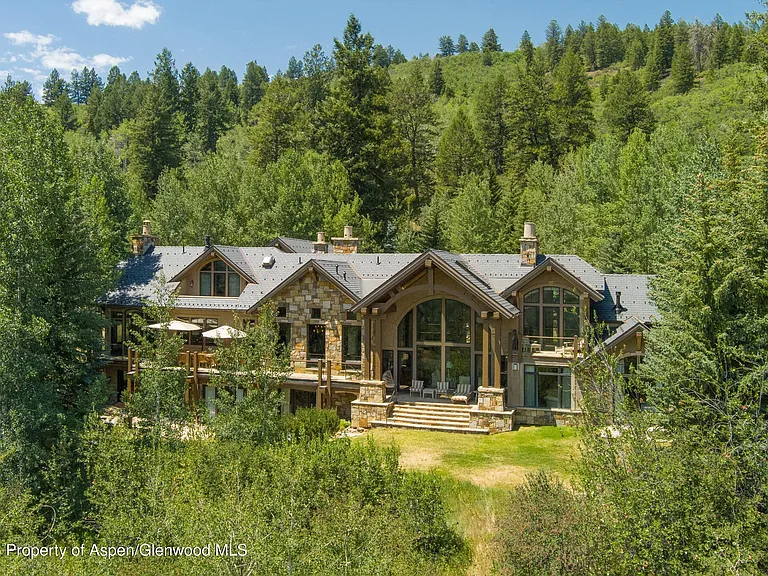691 Pfister Dr — Photo 87