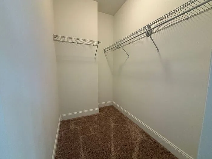100 Middy Ln — Photo 34