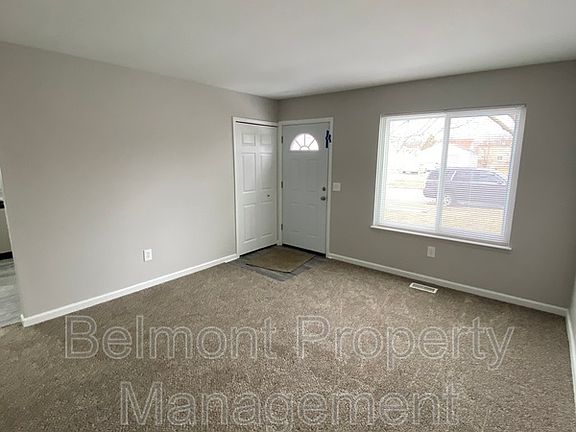 4th image of 11020 Hupp Ave
