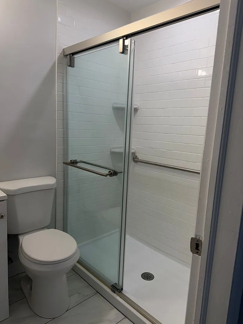 102 Kelly LLC — Photo 3