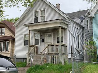 3028 N 30th St, Milwaukee, WI 53210